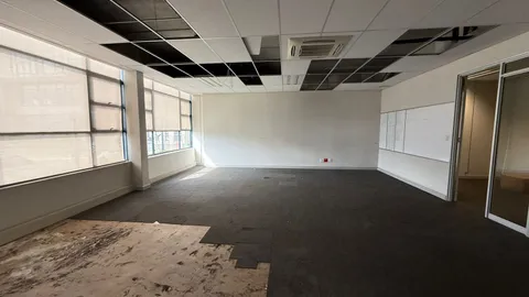 WhatsApp Image 2026-02-17 at 09.04.55 (2).